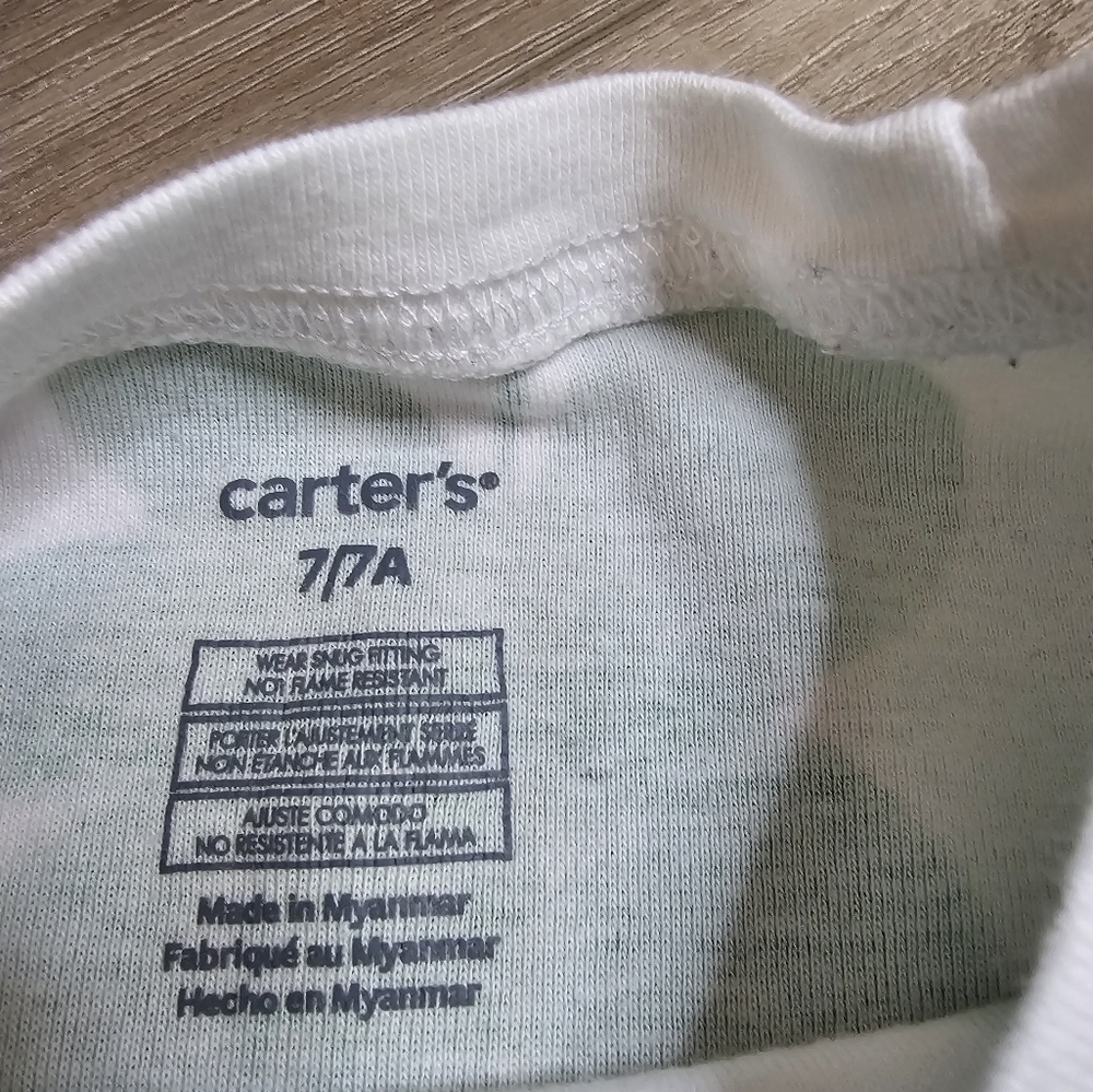 Carter's Lucky Clover Matching Set Kid Size 7 - Picture 5 of 6